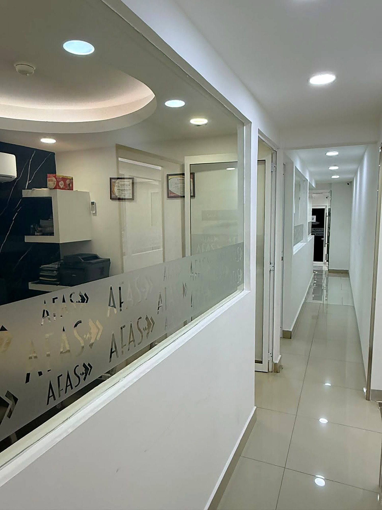 Pasillo de AFAS Contadores